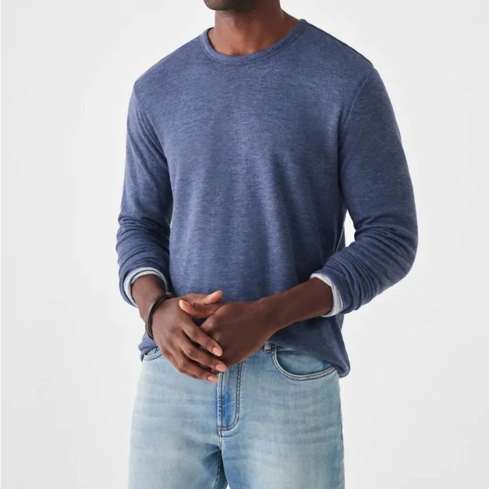 Faherty cloud reversible crew navy/gray size XL